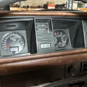 TW Speedhut Gauge Pod Service for Vanagon